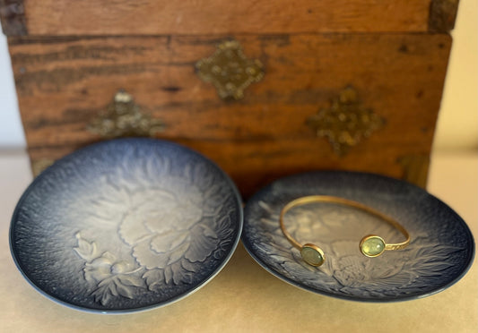 Japanese Porcelain Arita Yaki Peony Trinket Dishes