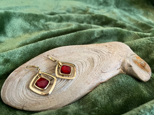 Vintage Dana Buchman Gold-Tone & Ruby Red Rhinestone Dangle Earrings