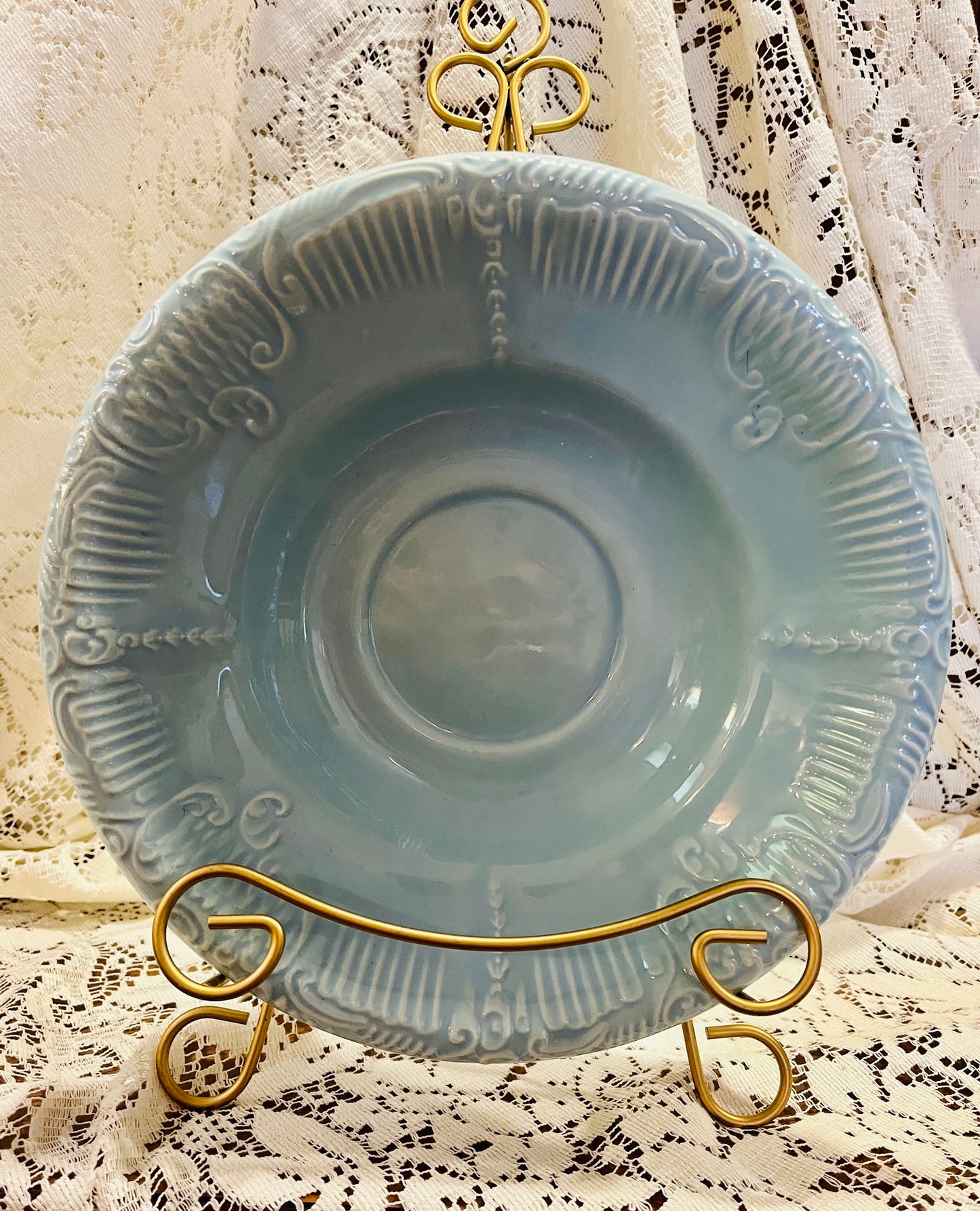1950s Arnel’s Powder Blue Scalloped Ceramic Basin