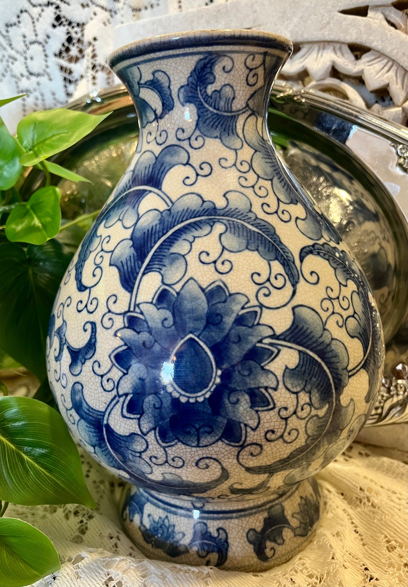 Mid-Century Chinoiserie Cobalt Blue & White Hourglass Vase