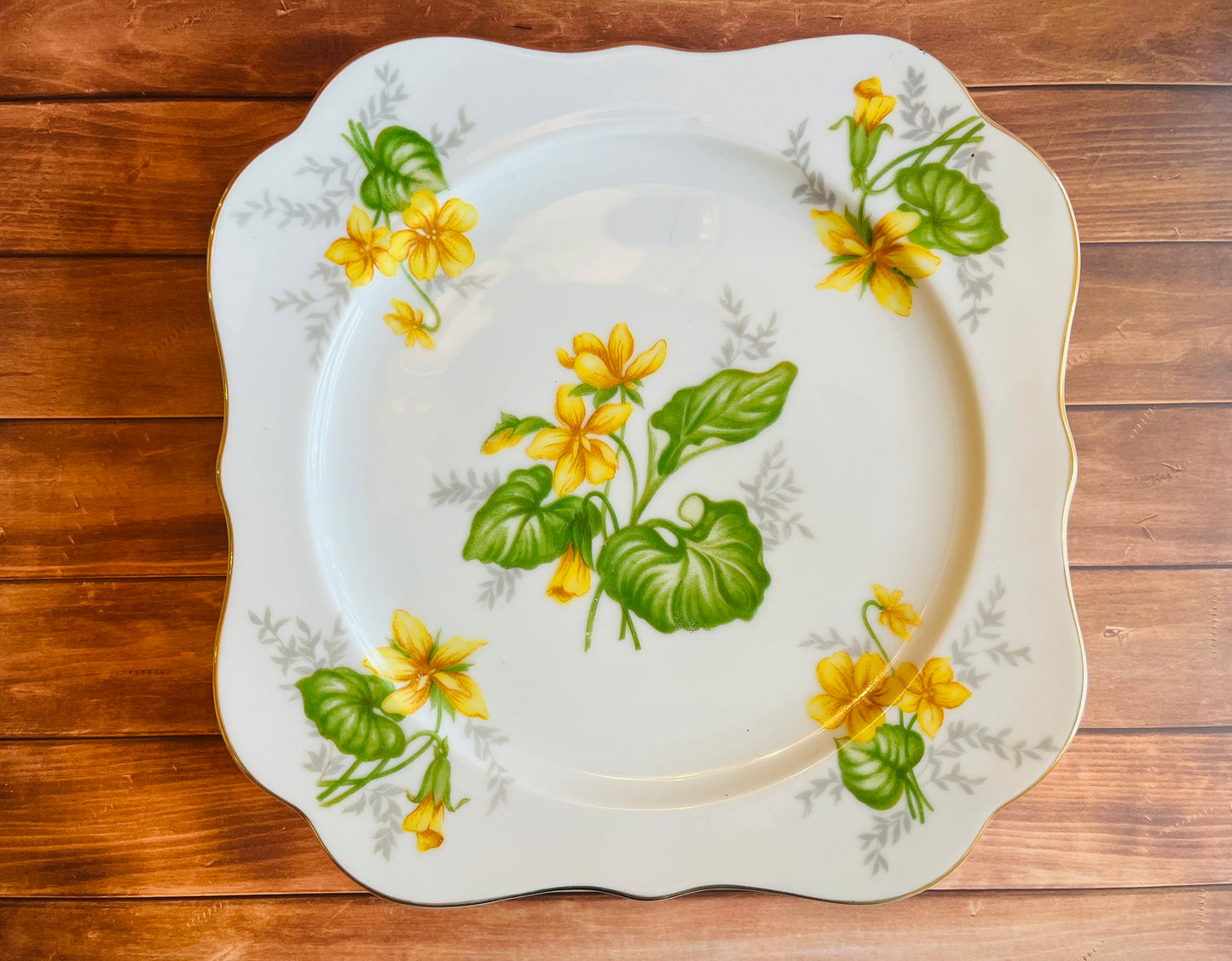 1930s-1950s Meito China Hand-Painted Scalloped Square Decorative Plates (Set of 4)