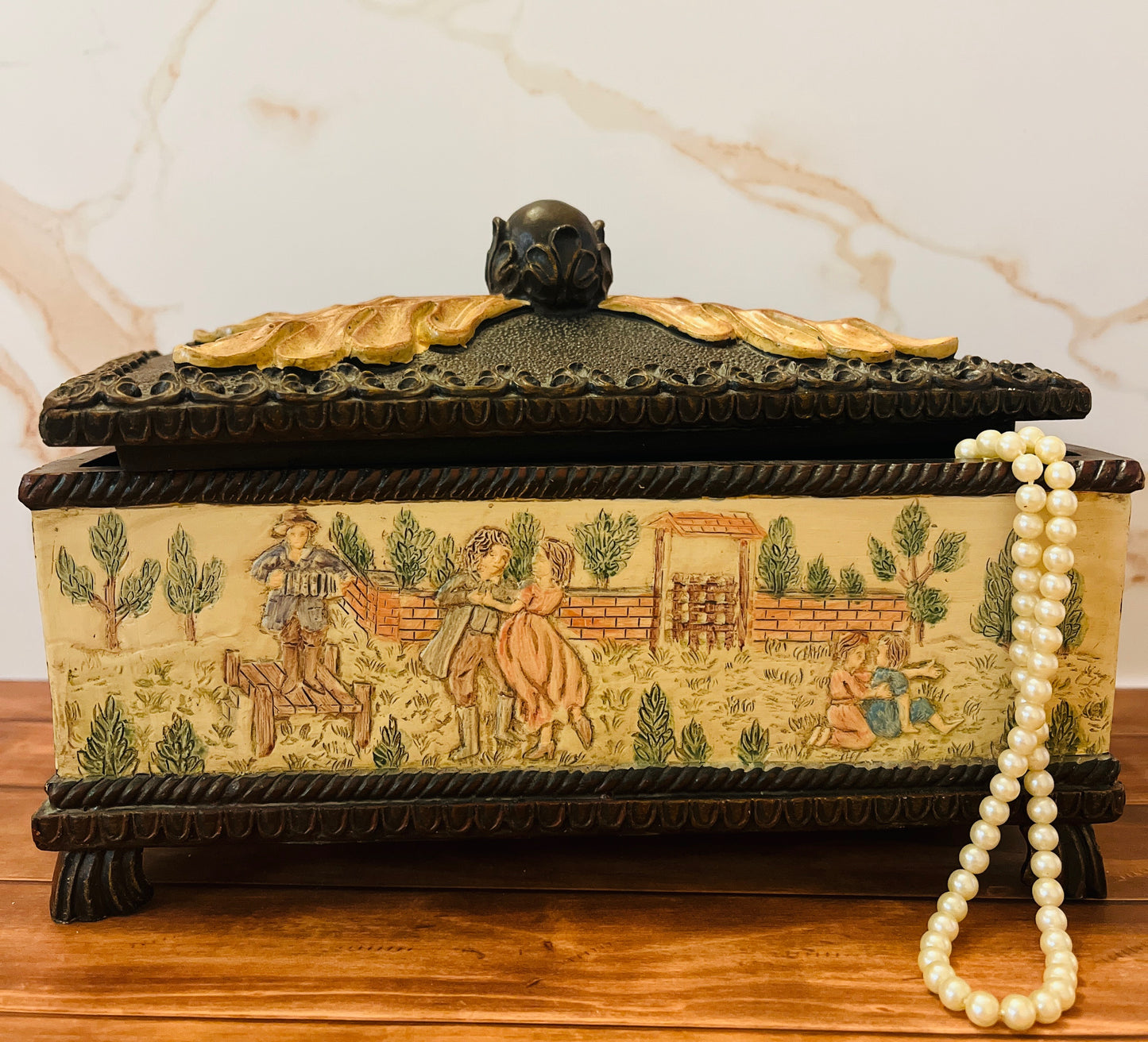 Vintage Capodimonte Style Rococo Ceramic Trinket Box