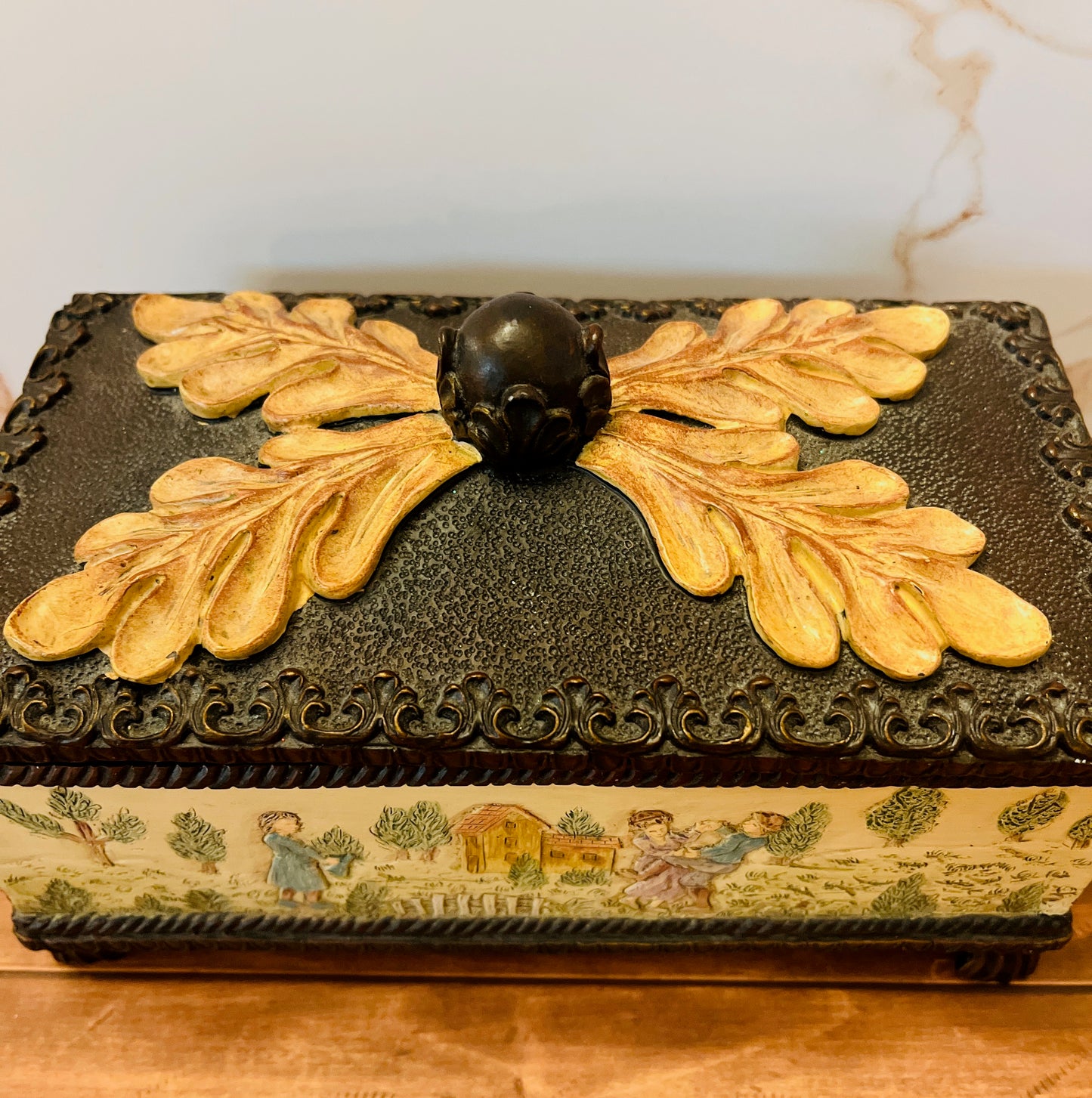 Vintage Capodimonte Style Rococo Ceramic Trinket Box