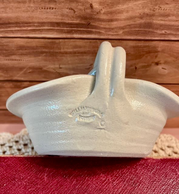 Vintage Williamsburg Pottery Candle Holder